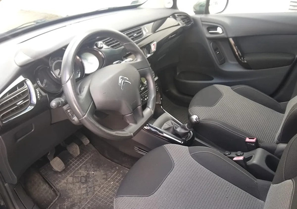 Citroen C3 cena 26900 przebieg: 139900, rok produkcji 2014 z Wałbrzych małe 172